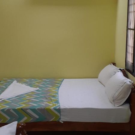Varadhar Guest House Kanchipuram Exterior photo
